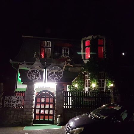 Fiáker Panzió Miskolc Esterno foto