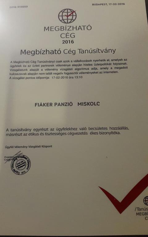 Fiáker Panzió Miskolc Esterno foto